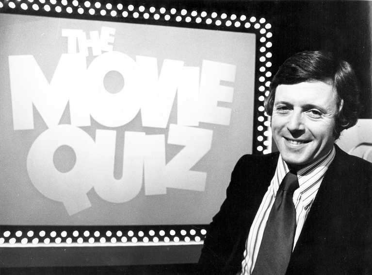 File:Themoviequiz aspel host.jpg