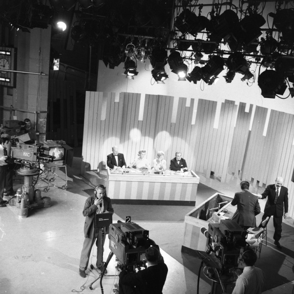 File:Whatsmyline 1961.jpg