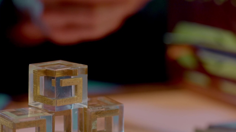 File:Genius game garnets.jpg